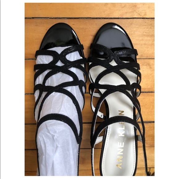 NWT Anne Klein Strappy Heels - Picture 5 of 6
